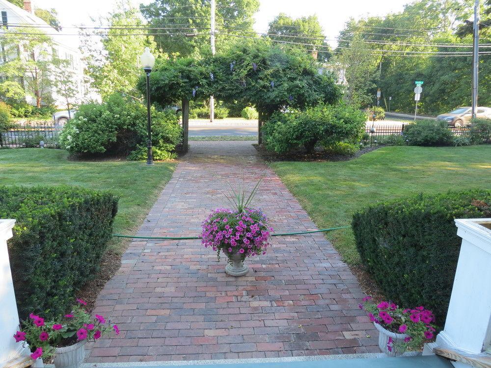 Silver Fountain Inn Dover Exterior foto